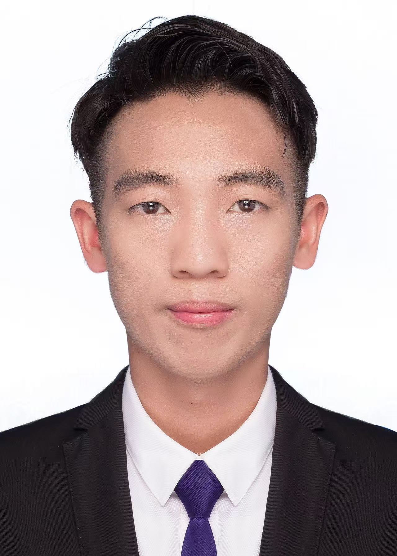 卢振豪教练照片